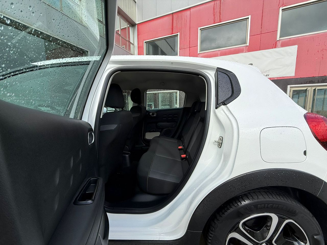 Citroën C3 PureTech 60KW (83CV) Feel - Foto 2