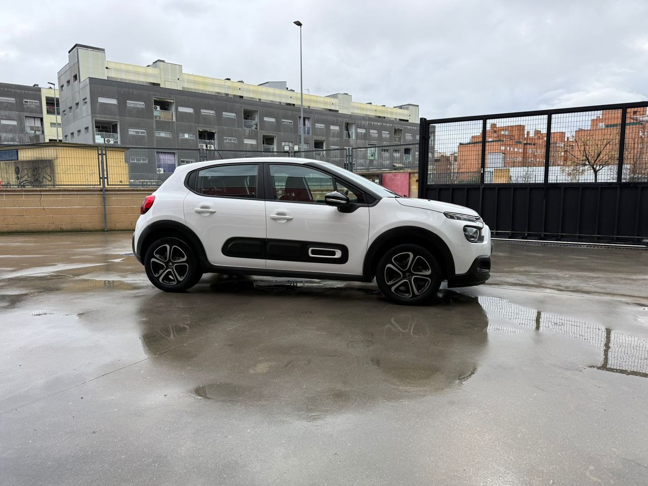 Citroën C3 PureTech 60KW (83CV) Feel - Foto 2