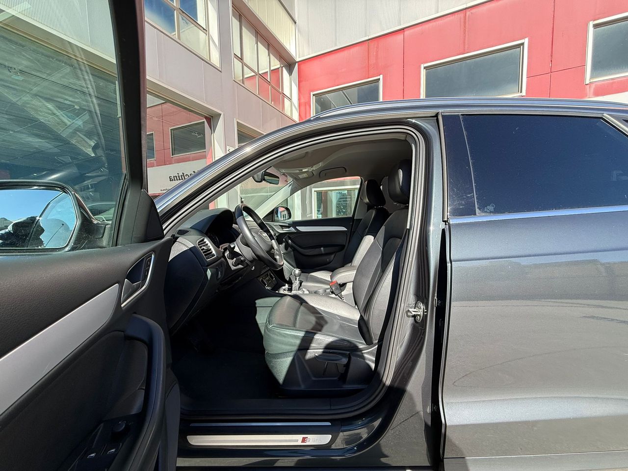 Audi Q3 Black line 35 TDI 110kW (150CV) S tronic - Foto 2