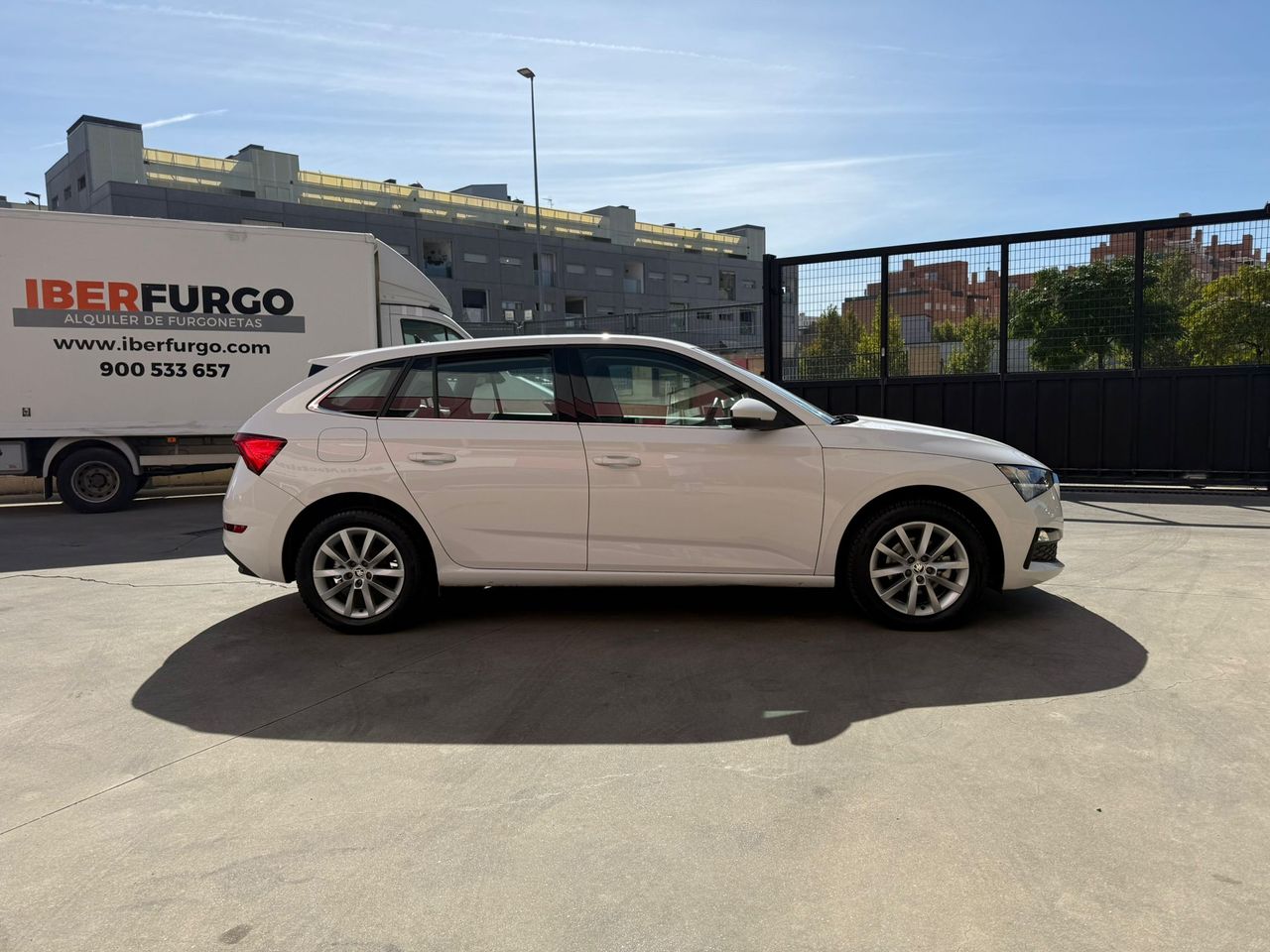 Skoda Scala SCALA 1.6 TDI 85 KW (115 CV) DSG Ambitio - Foto 2