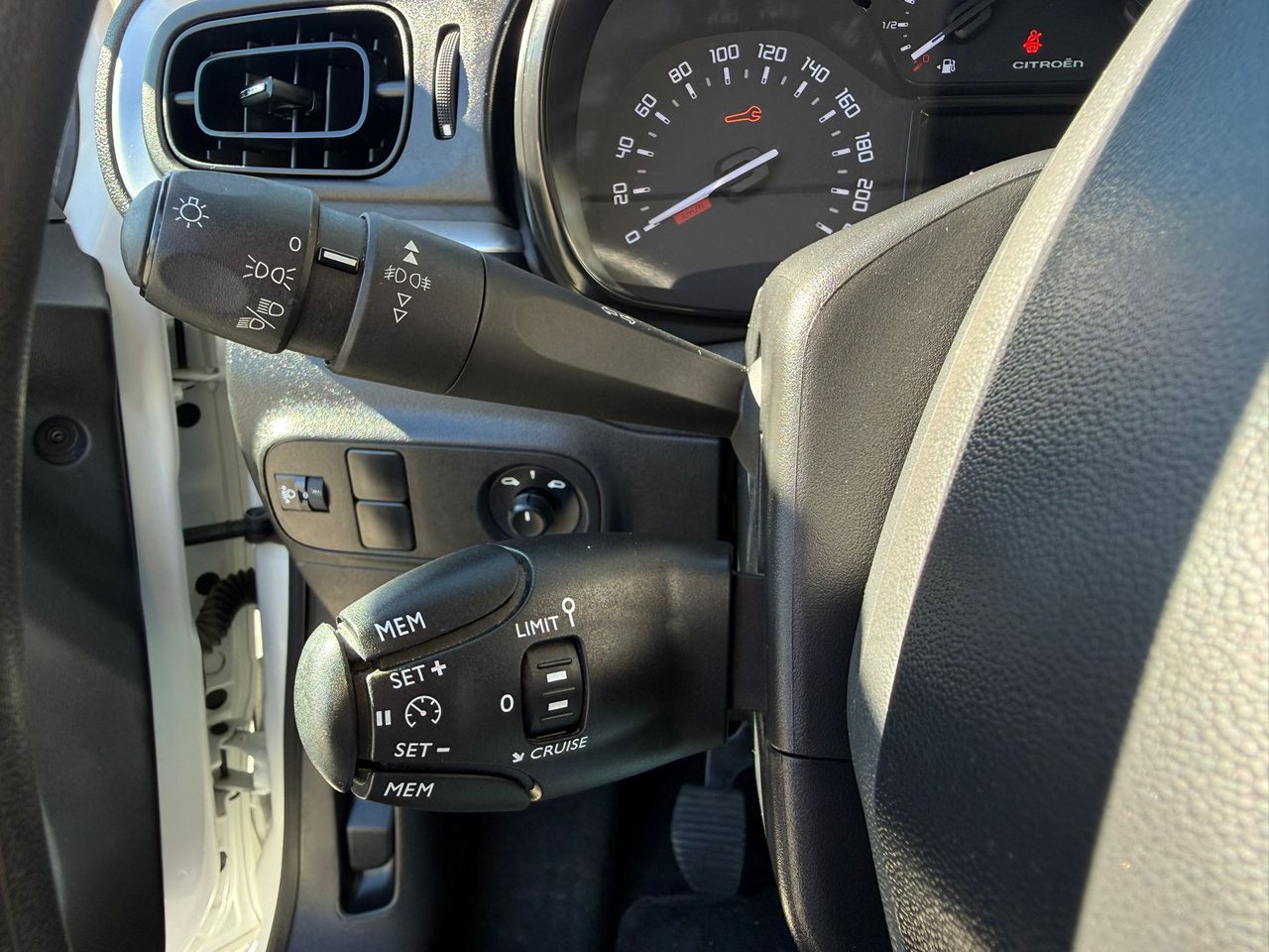 Citroën C3 PureTech 60KW (83CV) Feel - Foto 2