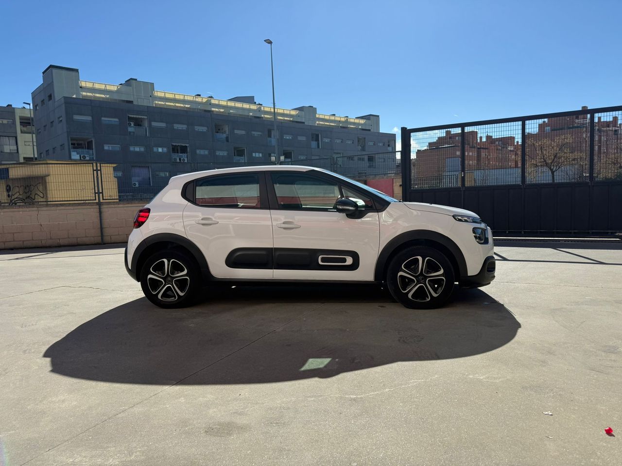 Citroën C3 PureTech 60KW (83CV) Feel - Foto 2