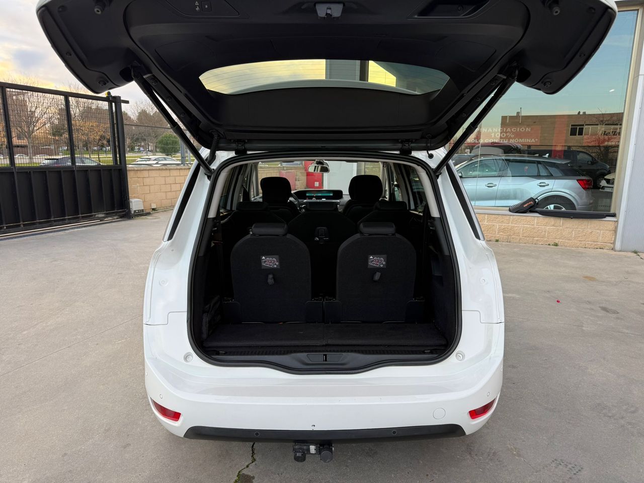 Citroën C4 Spacetourer PureTech 96KW (130CV) S&S 6v Shine - Foto 2