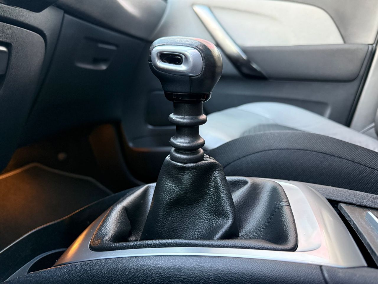 Citroën C4 Spacetourer PureTech 96KW (130CV) S&S 6v Shine - Foto 2