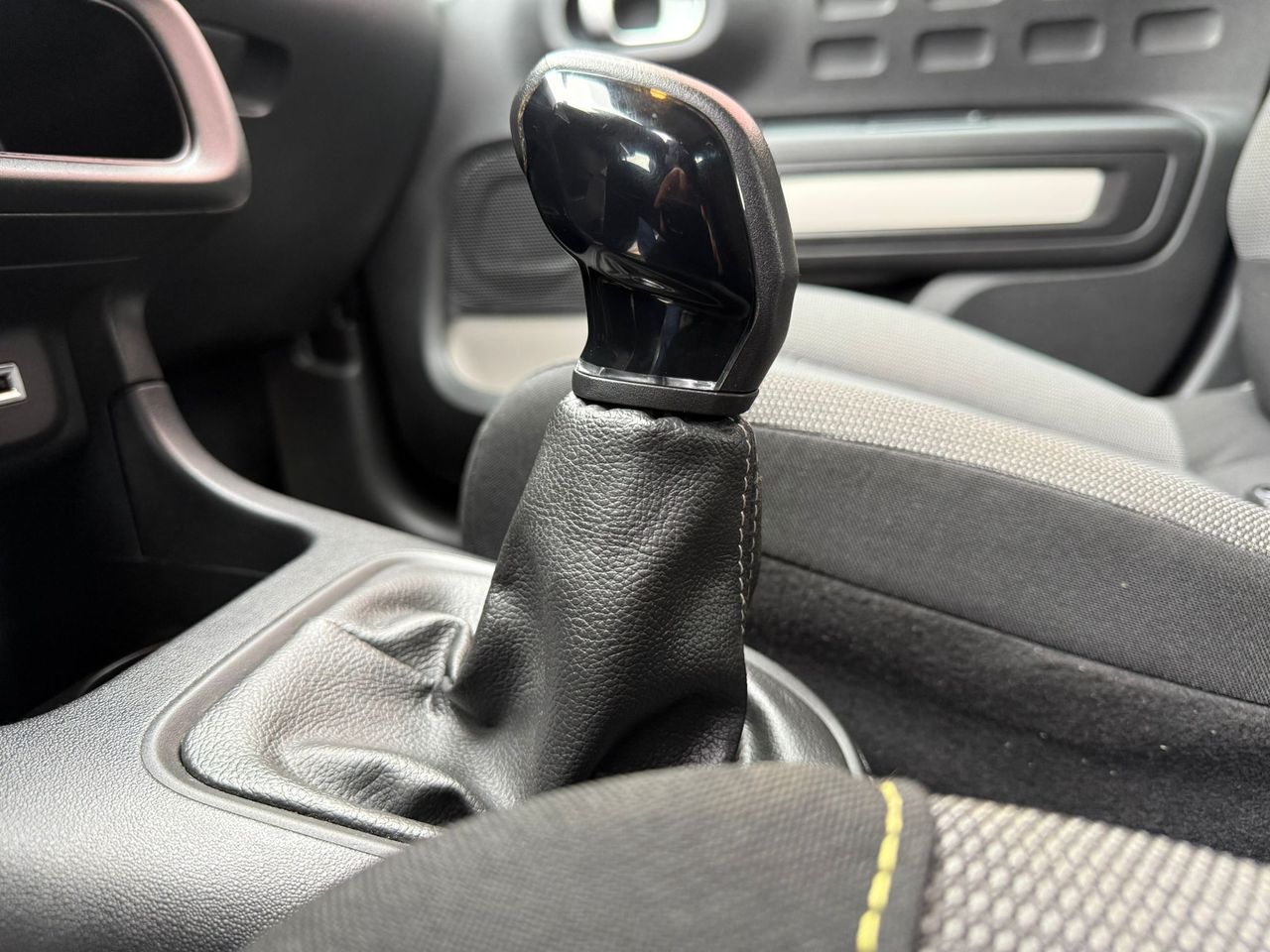 Citroën C3 PureTech 60KW (83CV) Feel - Foto 2