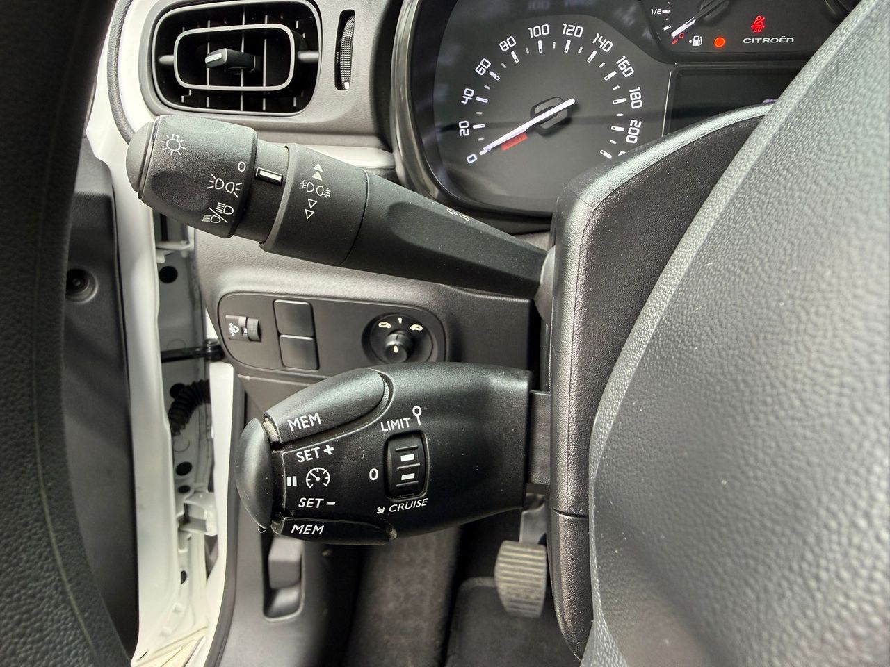 Citroën C3 PureTech 60KW (83CV) Feel - Foto 2