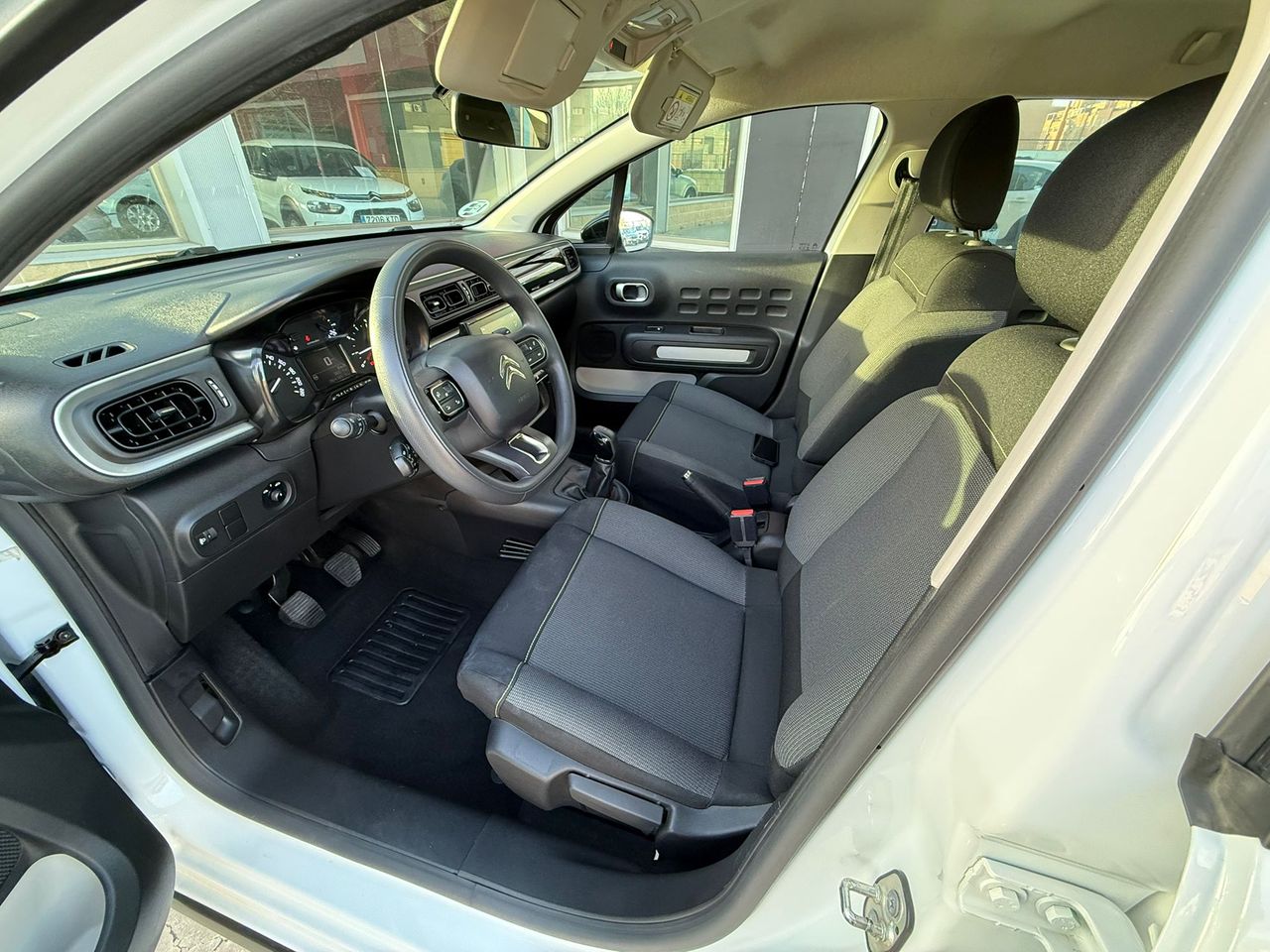 Citroën C3 PureTech 60KW (83CV) Feel - Foto 2