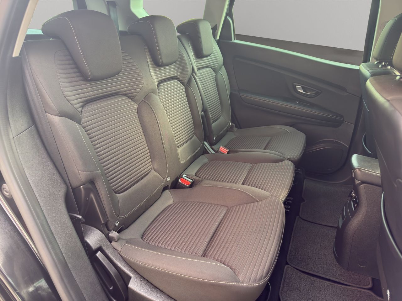 Renault Grand Scénic Limited TCe 103 kW (140CV) EDC GPF MY21 - Foto 2