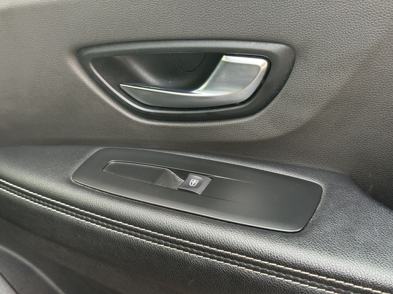 Renault Grand Scénic Limited TCe 103 kW (140CV) EDC GPF MY21 - Foto 2