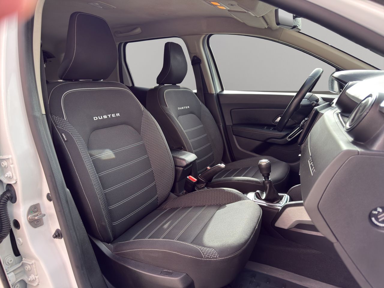 Dacia Duster Prestige Bl. dCi 85kW(115CV) 4X2 - Foto 2