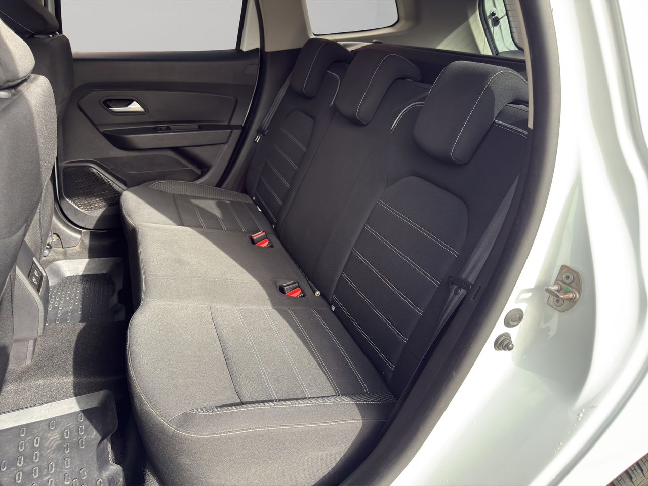 Dacia Duster Prestige Bl. dCi 85kW(115CV) 4X2 - Foto 2