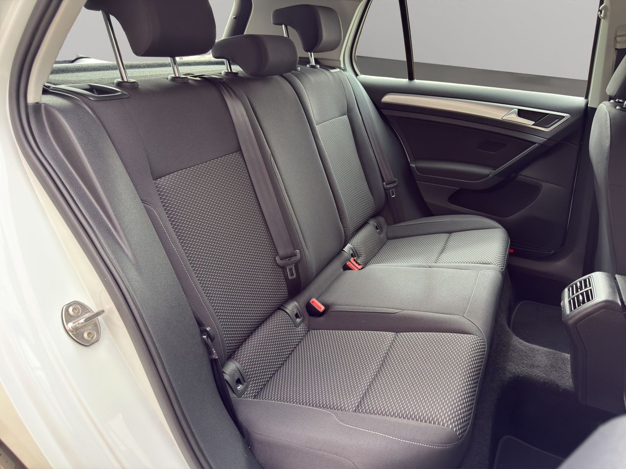 Volkswagen Golf Last Edition 1.6 TDI 85kW (115CV) - Foto 2