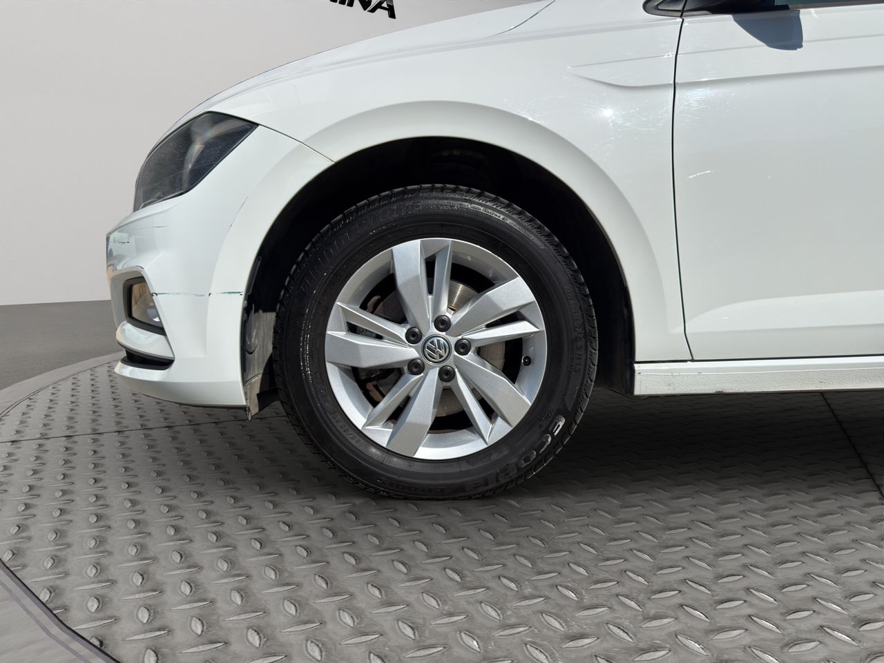 Volkswagen Polo Advance 1.6 TDI 70kW (95CV) - Foto 2