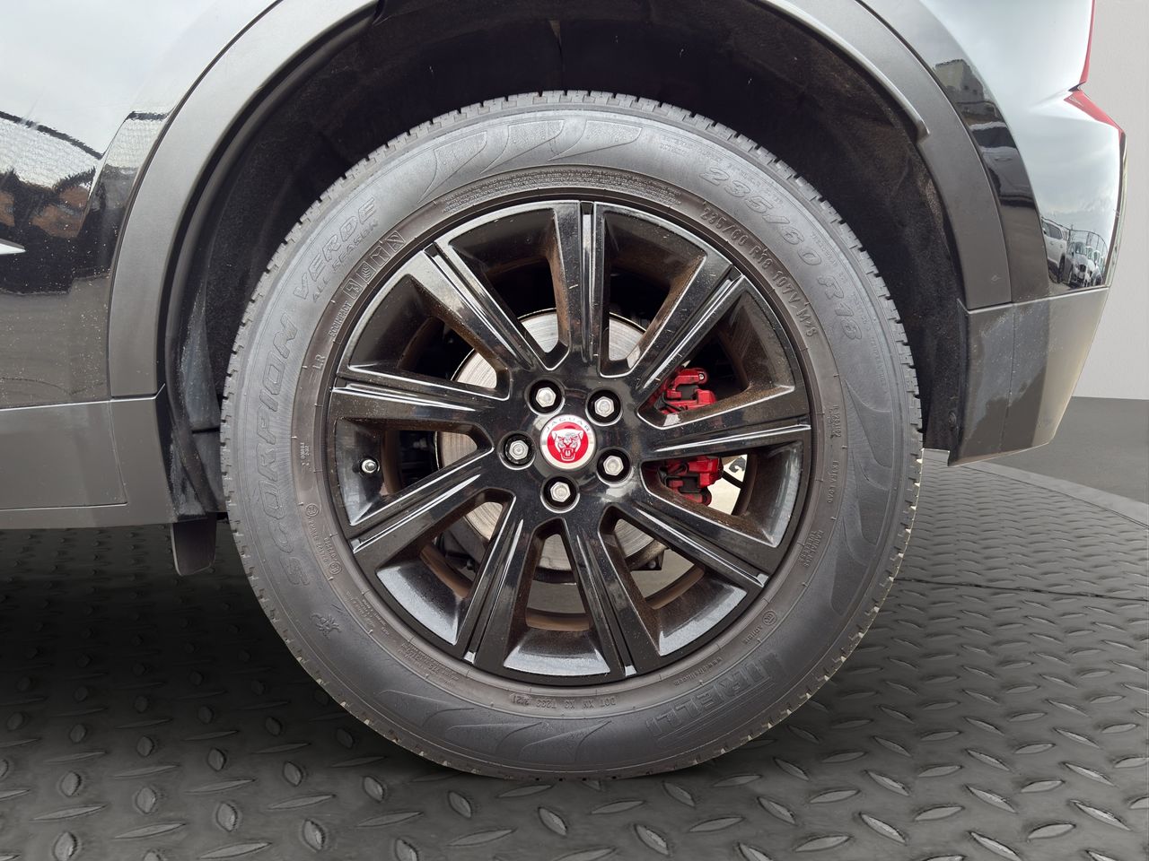 Jaguar E-Pace 2.0D 110kW R-Dynamic 4WD Auto - Foto 2