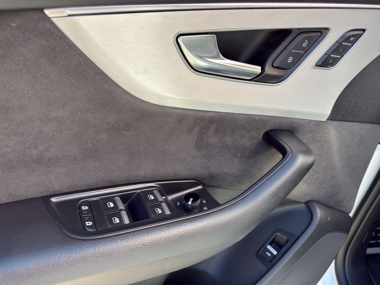 Audi Q8 55 TFSI S Line Plus 250kW quattro tip - Foto 2