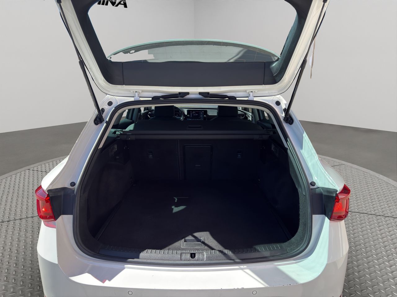 Seat Leon SP 2.0 TDI 110kW DSG Style - Foto 2