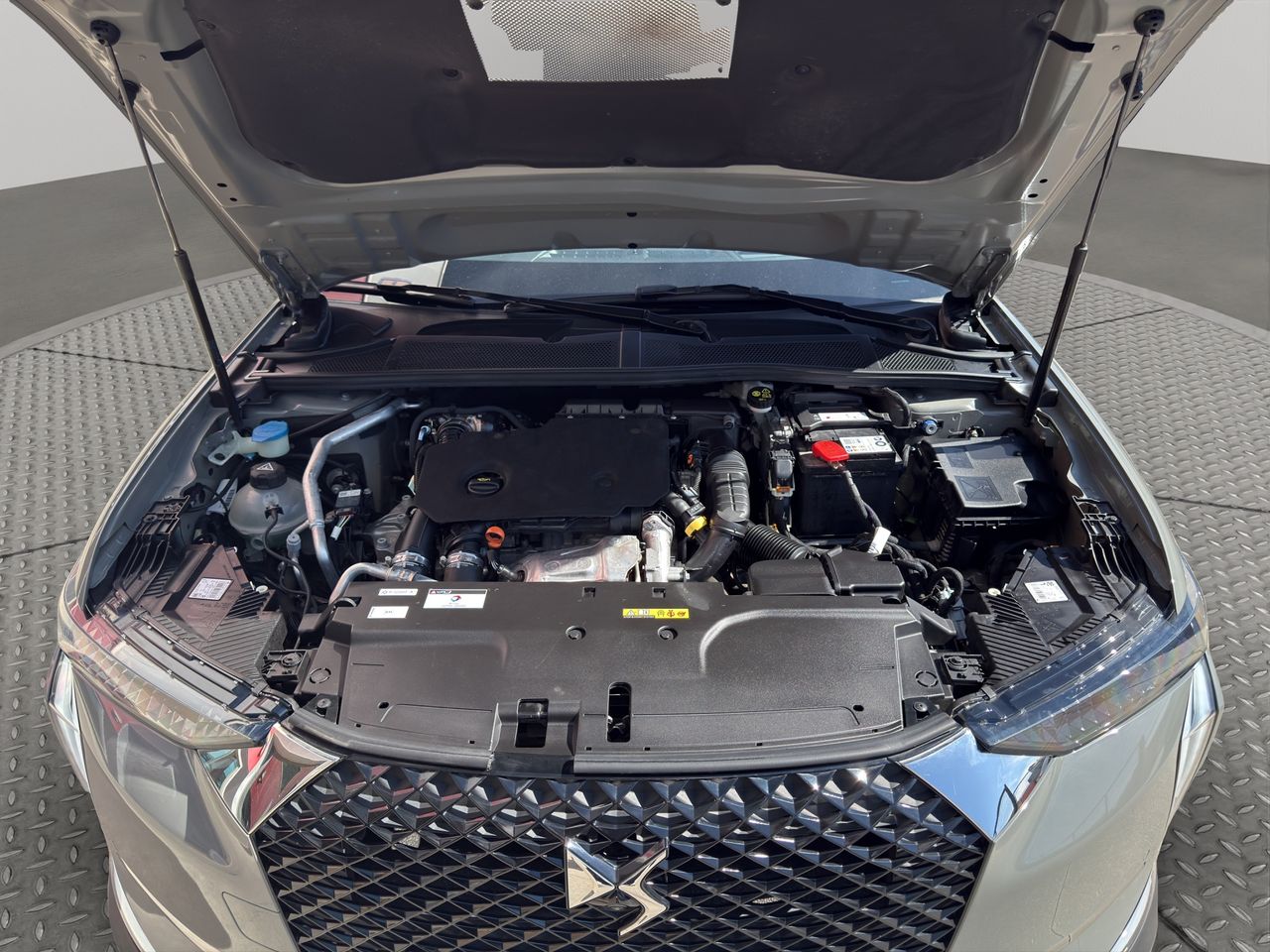 DS DS 4 Crossback 131 cv - Foto 2