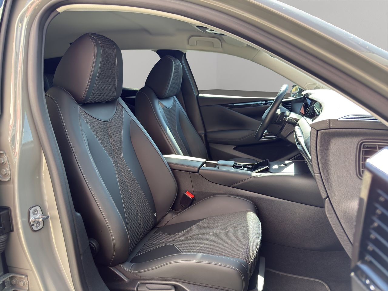 DS DS 4 Crossback 131 cv - Foto 2