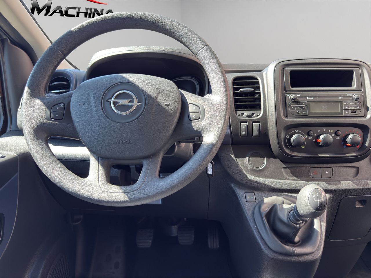 Opel Vivaro L1 9 PLAZAS - Foto 2