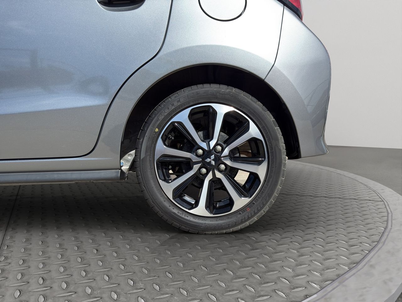 Mitsubishi Space Star 120 MPI Kaiteki CVT - Foto 2