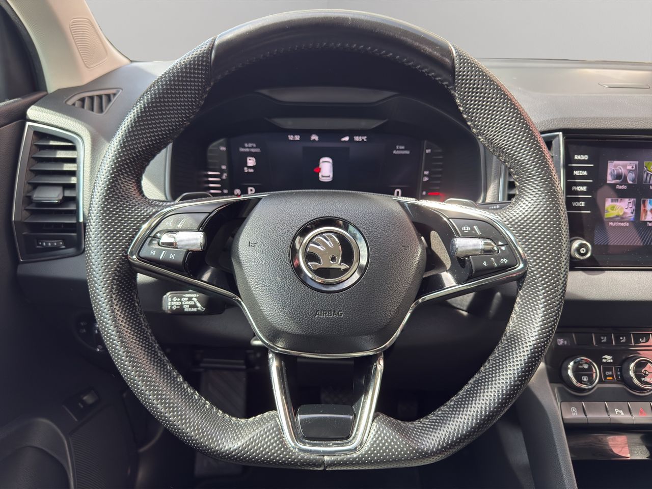 Skoda Karoq 1.5 TSI 110kW (150CV) DSG ACT Style - Foto 2