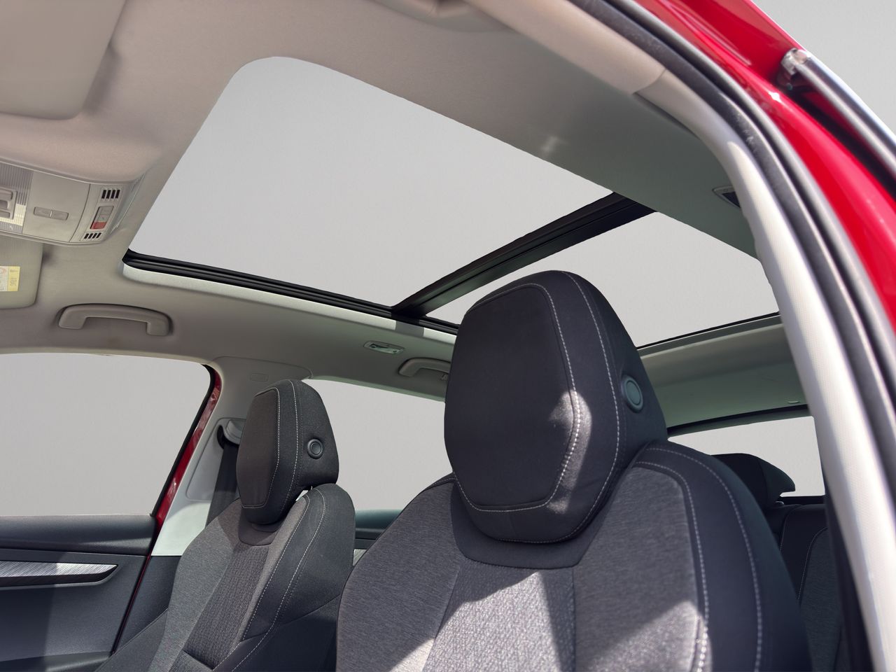 Skoda Karoq 1.5 TSI 110kW (150CV) DSG ACT Style - Foto 2