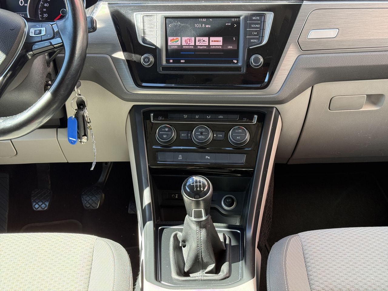 Volkswagen Touran Advance 1.4 TSI 150CV BMT - Foto 2