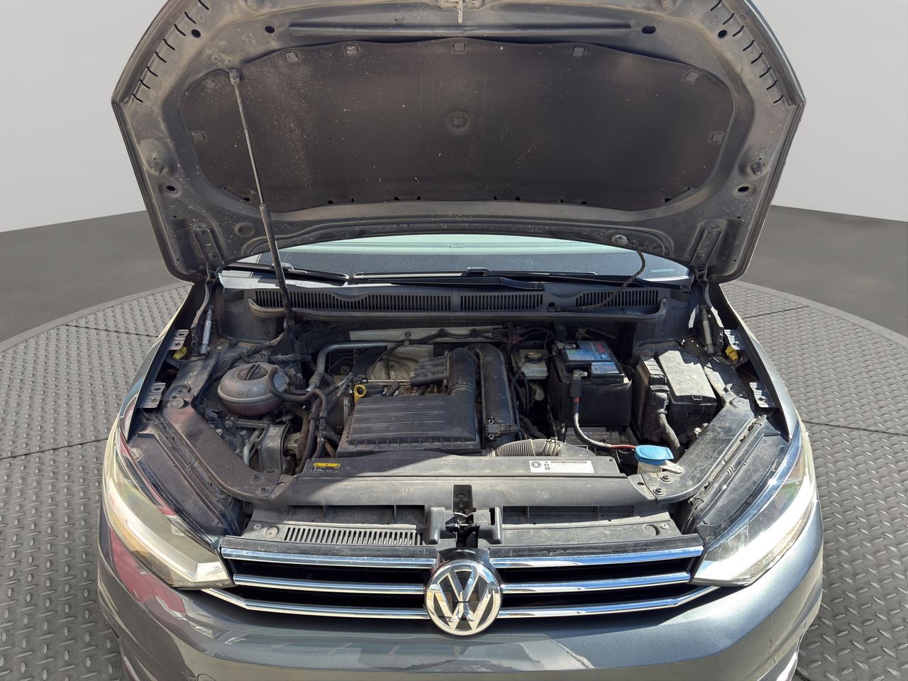 Volkswagen Touran Advance 1.4 TSI 150CV BMT - Foto 2
