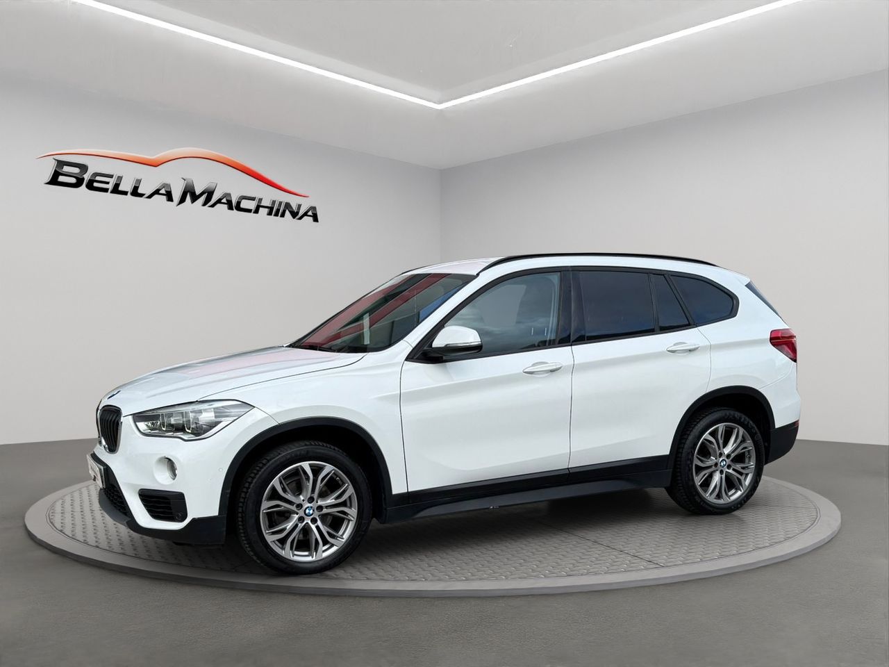 BMW X1 sDrive18d - Foto 2