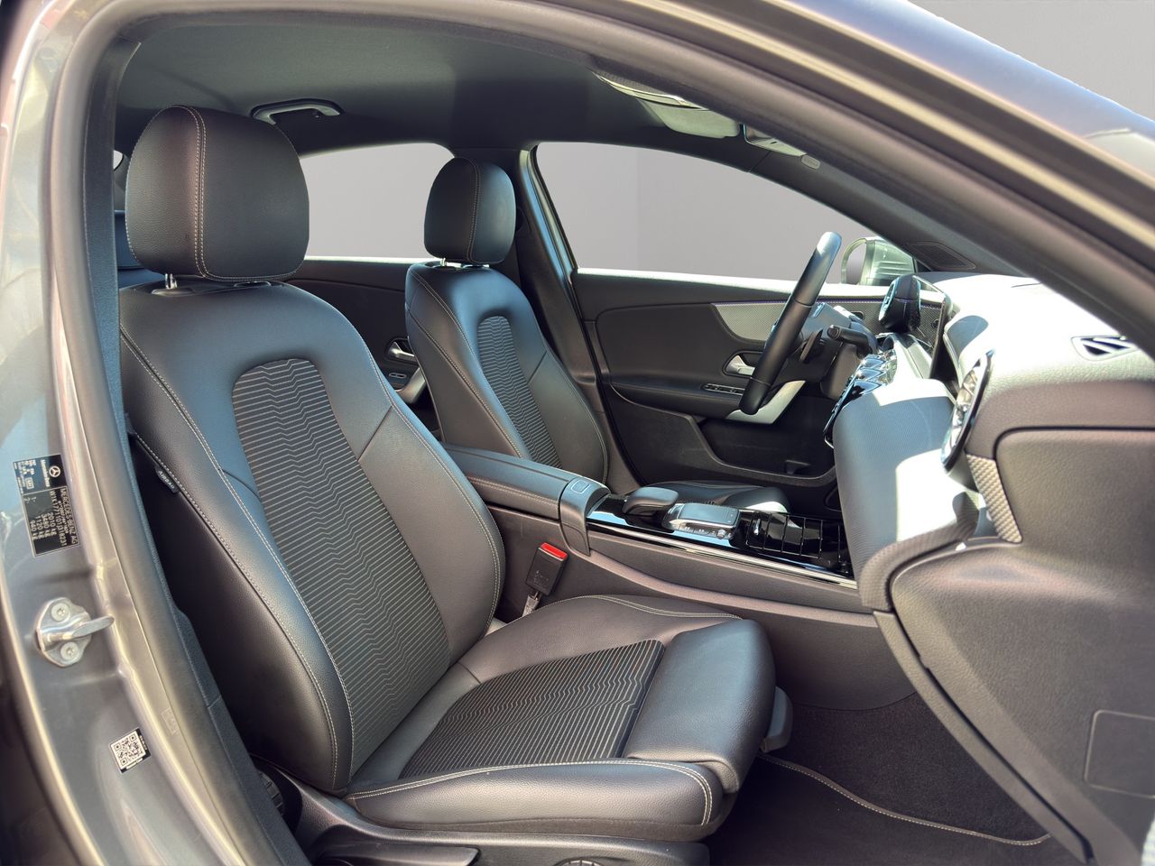 Mercedes Clase A Sedán A 180 d - Foto 2