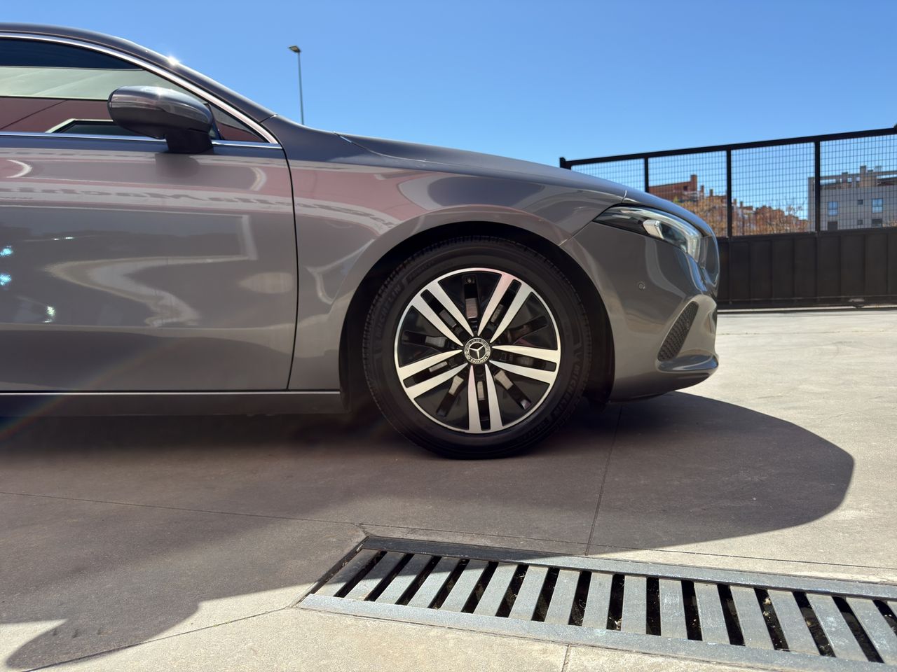 Mercedes Clase A Sedán A 180 d - Foto 2