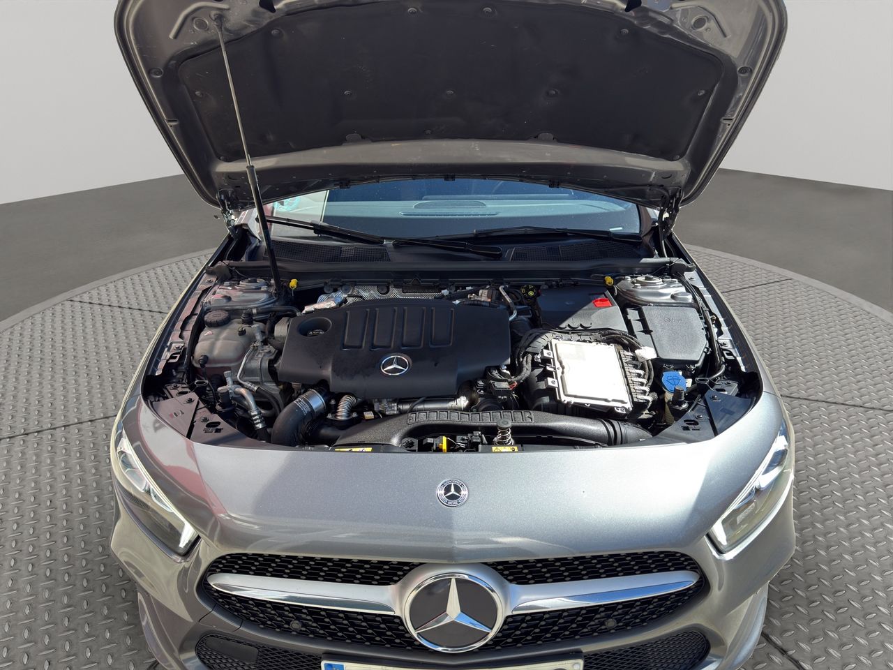 Mercedes Clase A Sedán A 180 d - Foto 2