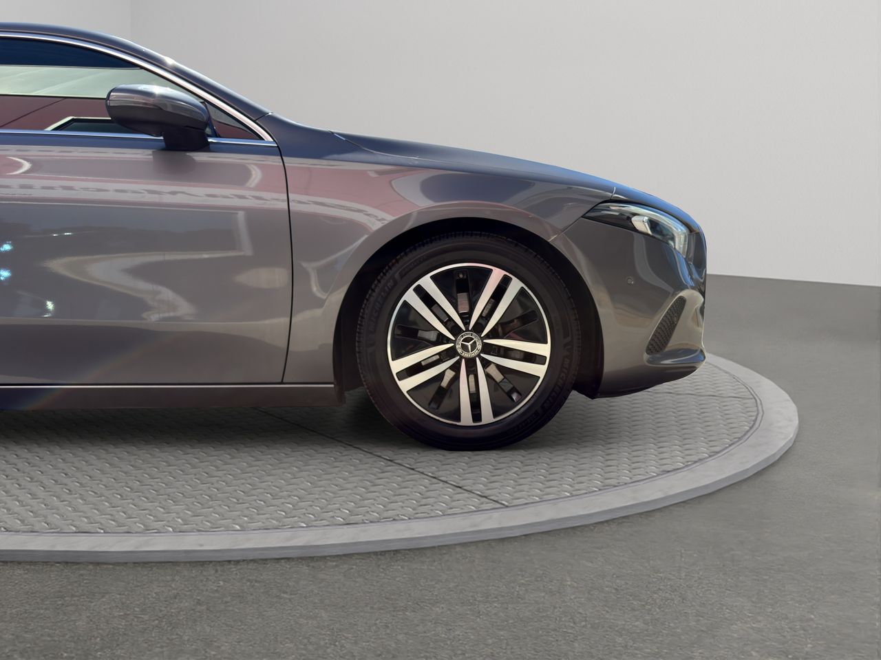 Mercedes Clase A Sedán A 180 d - Foto 2