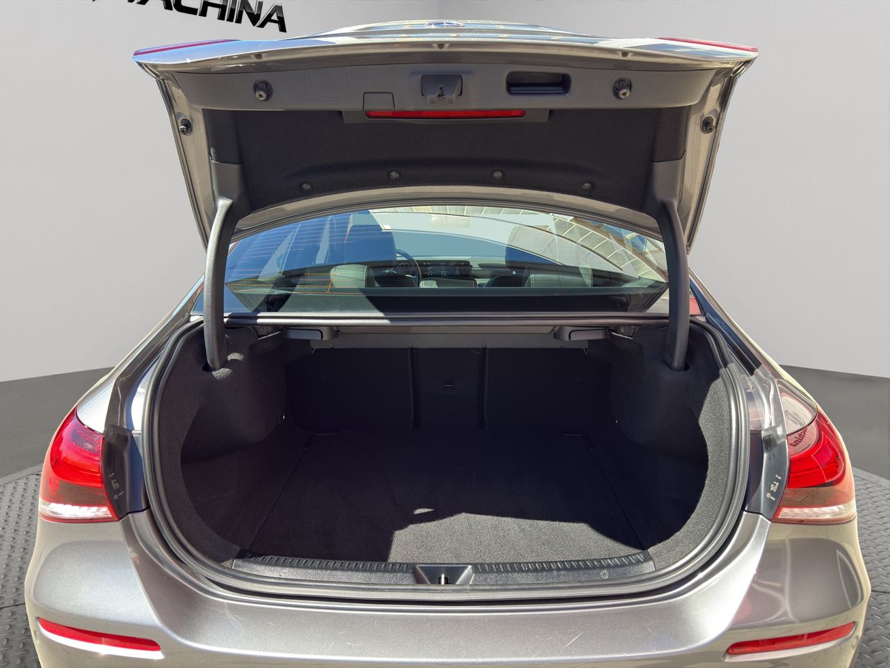 Mercedes Clase A Sedán A 180 d - Foto 2