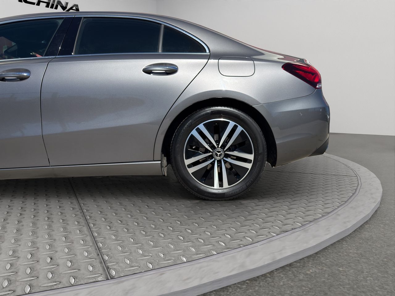 Mercedes Clase A Sedán A 180 d - Foto 2