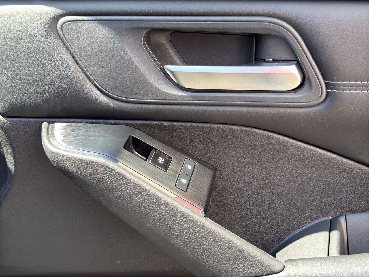 Nissan Qashqai DIG-T 103kW (140CV) mHEV 4x2 Acenta - Foto 2