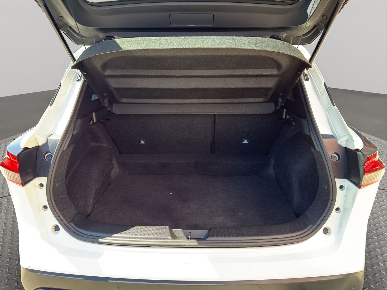 Nissan Qashqai DIG-T 103kW (140CV) mHEV 4x2 Acenta - Foto 2