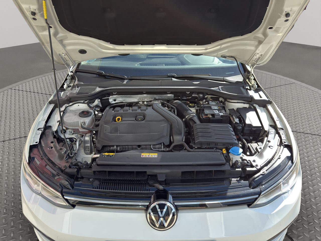 Volkswagen Golf Life 1.5 TSI 96kW (130CV) - Foto 2