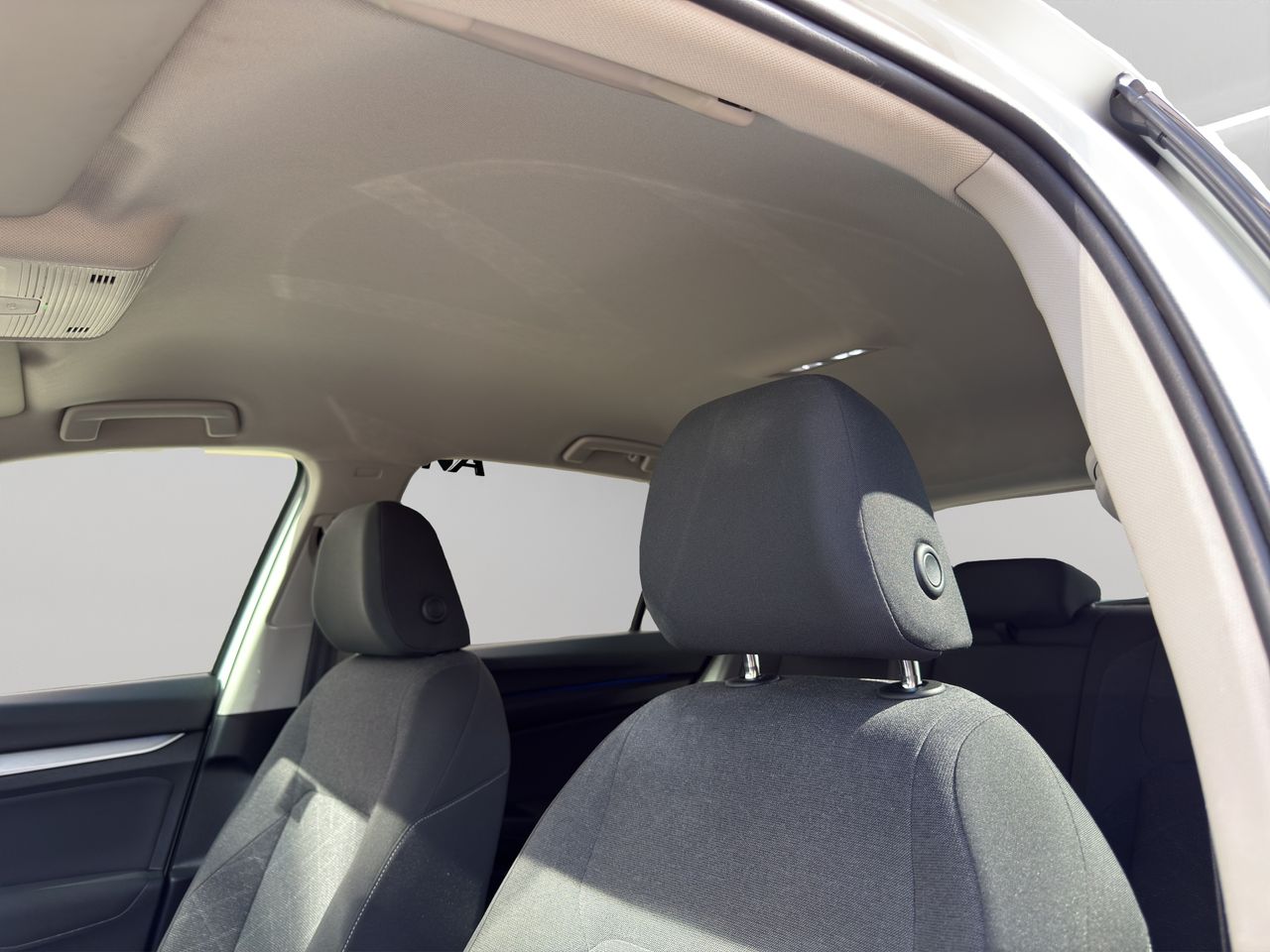 Volkswagen Golf Life 1.5 TSI 96kW (130CV) - Foto 2