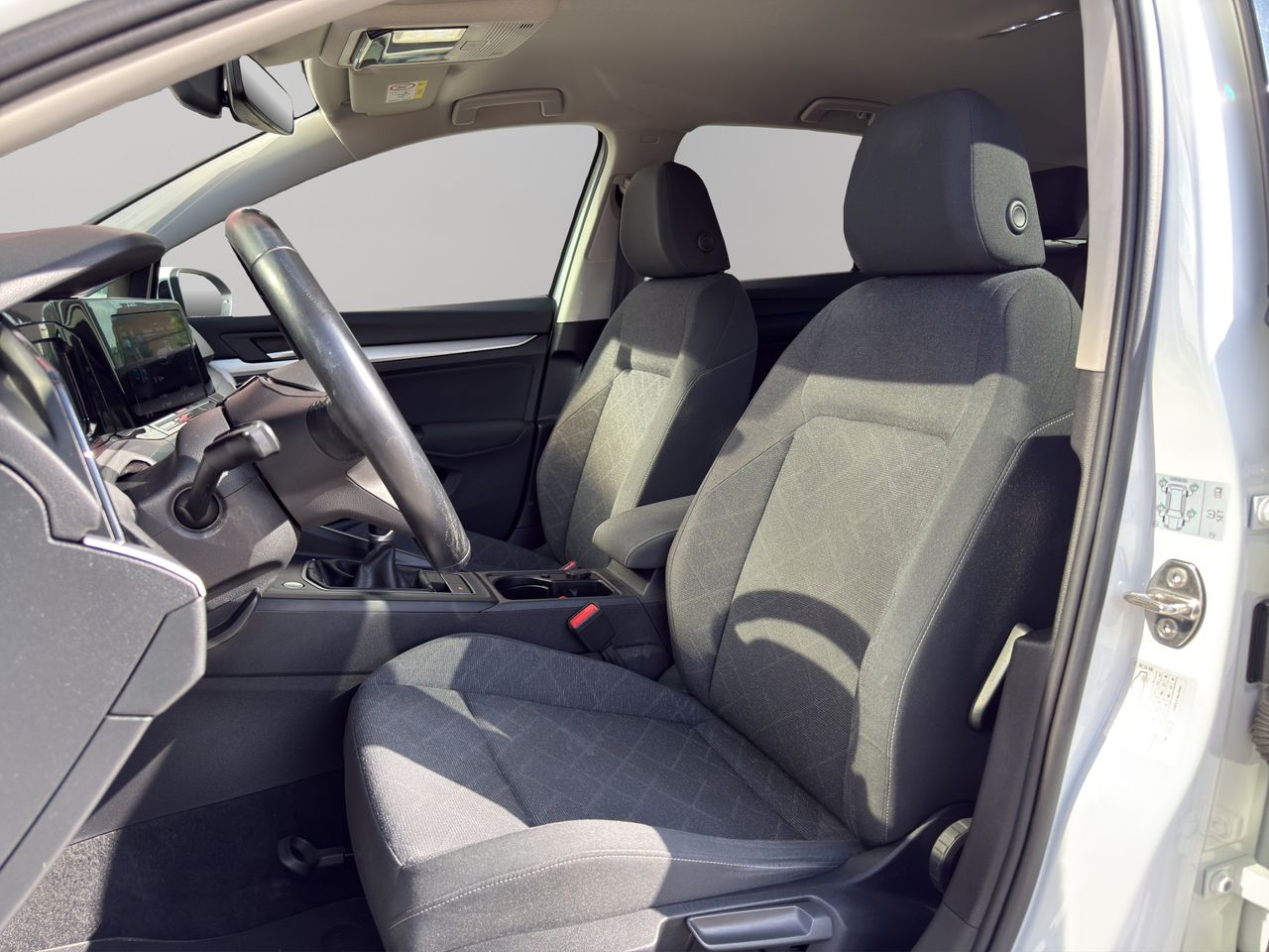 Volkswagen Golf Life 1.5 TSI 96kW (130CV) - Foto 2