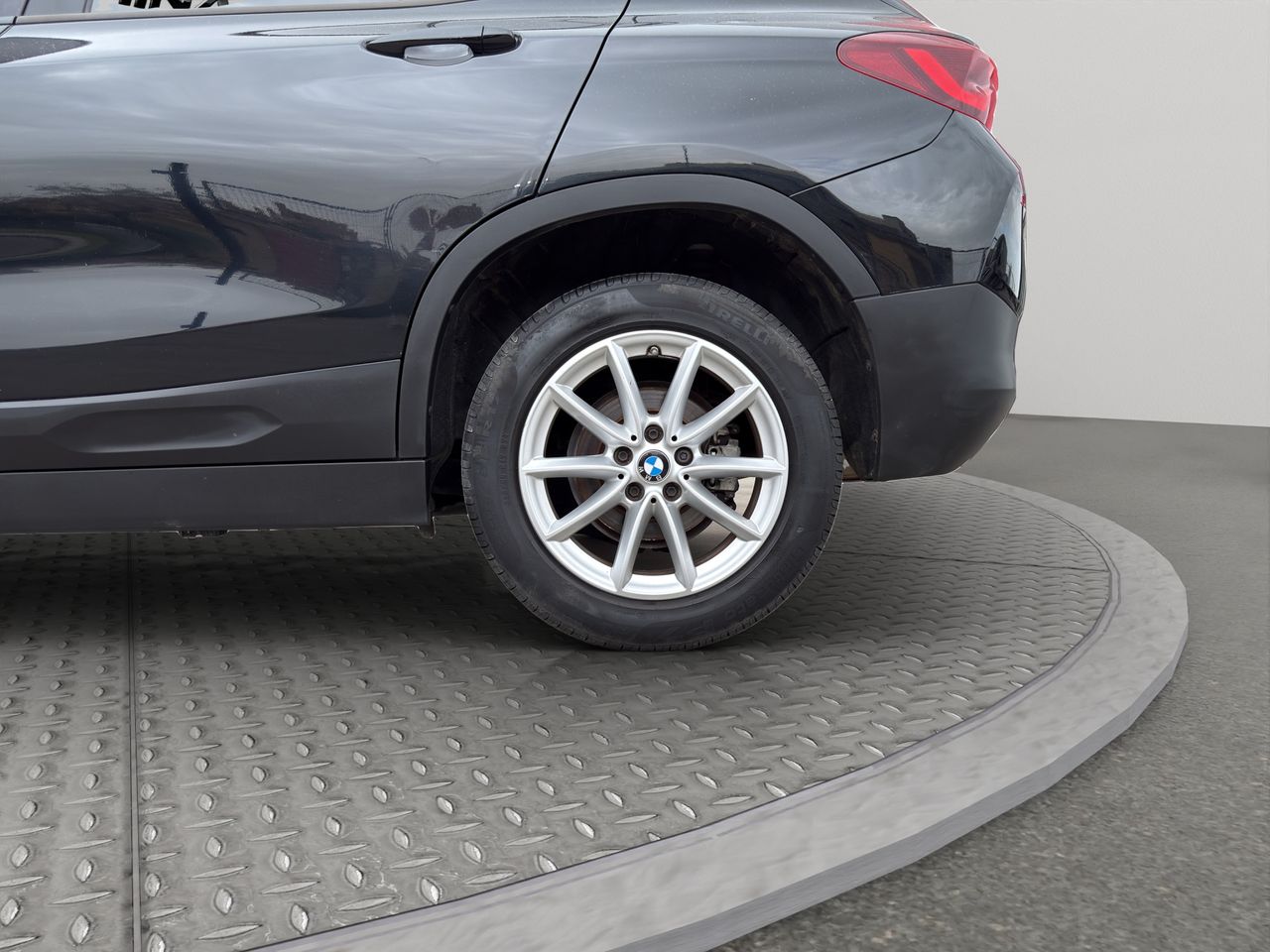 BMW X2 sDrive16d Business - Foto 2