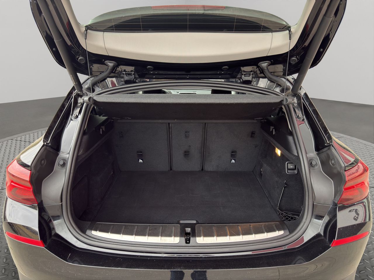 BMW X2 sDrive16d Business - Foto 2