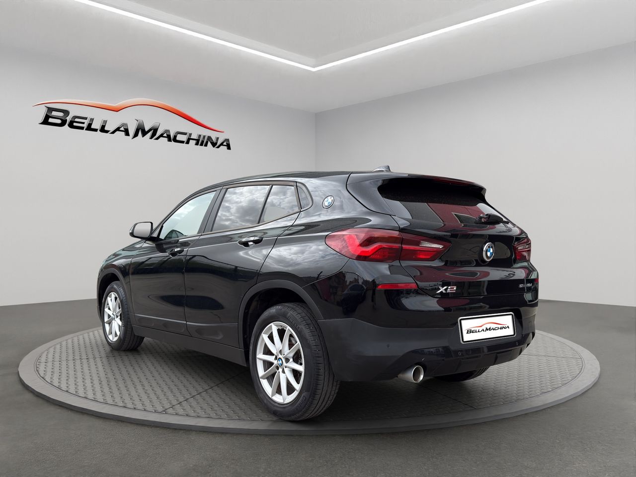 BMW X2 sDrive16d Business - Foto 2