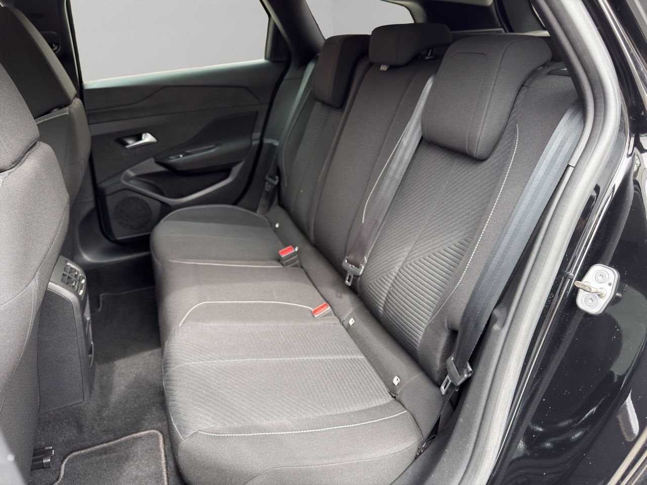 Peugeot 308 SWActive Pack BlueHDi 130 S&S MAN - Foto 2