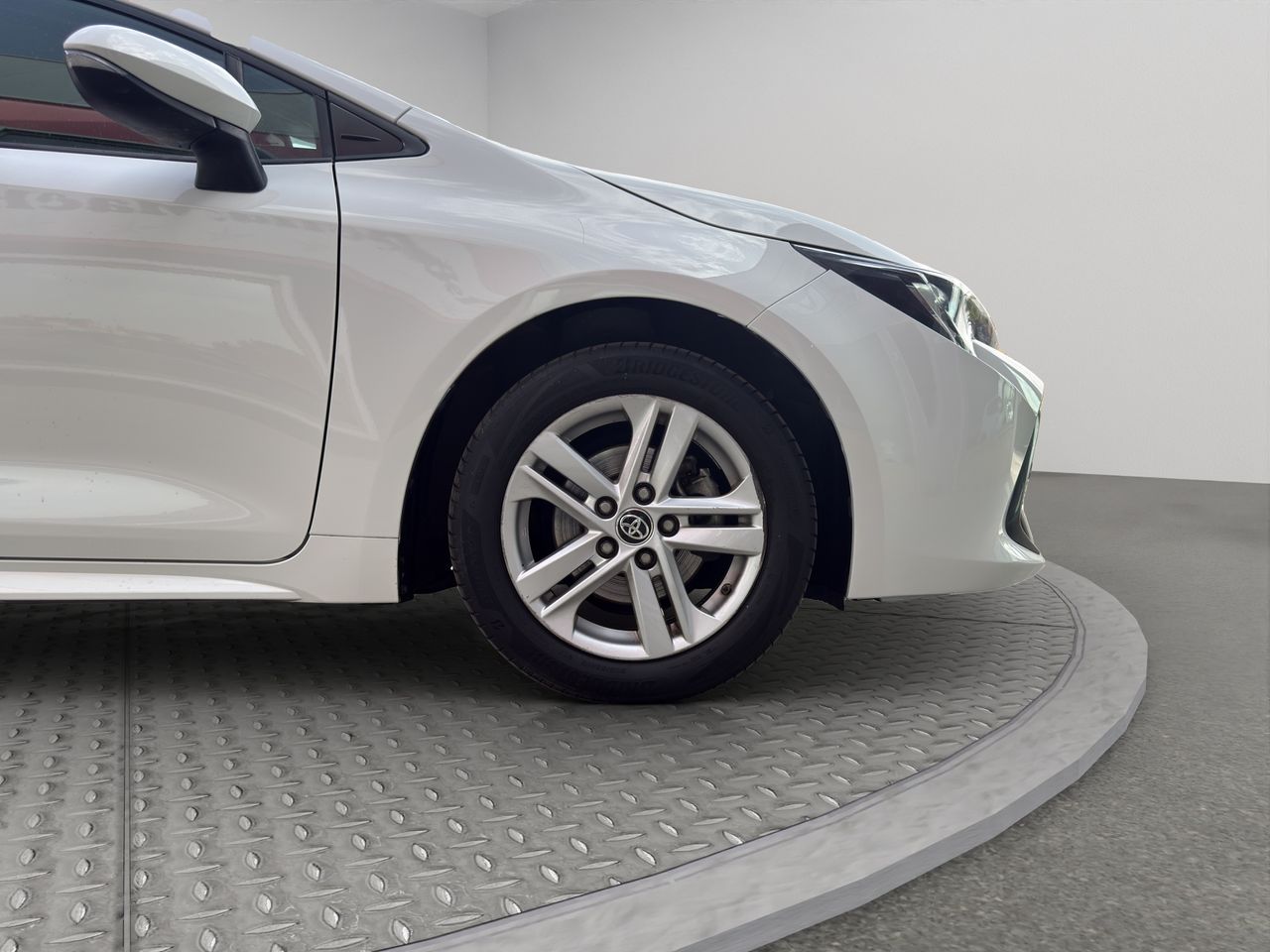 Toyota Corolla 1.8 125H ACTIVE TECH E-CVT - Foto 2