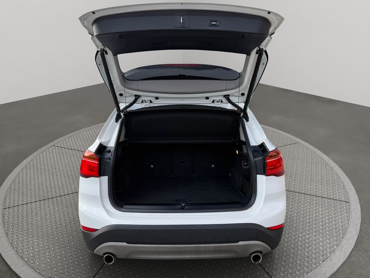 BMW X1 sDrive18d - Foto 2