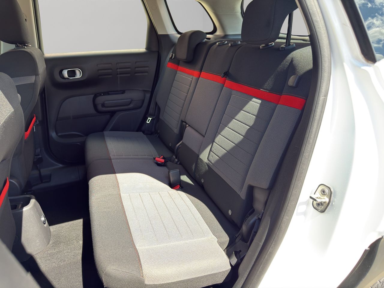 Citroën C3 Aircross PureTech 81kW (110CV) S&S 6v Live Pack - Foto 2