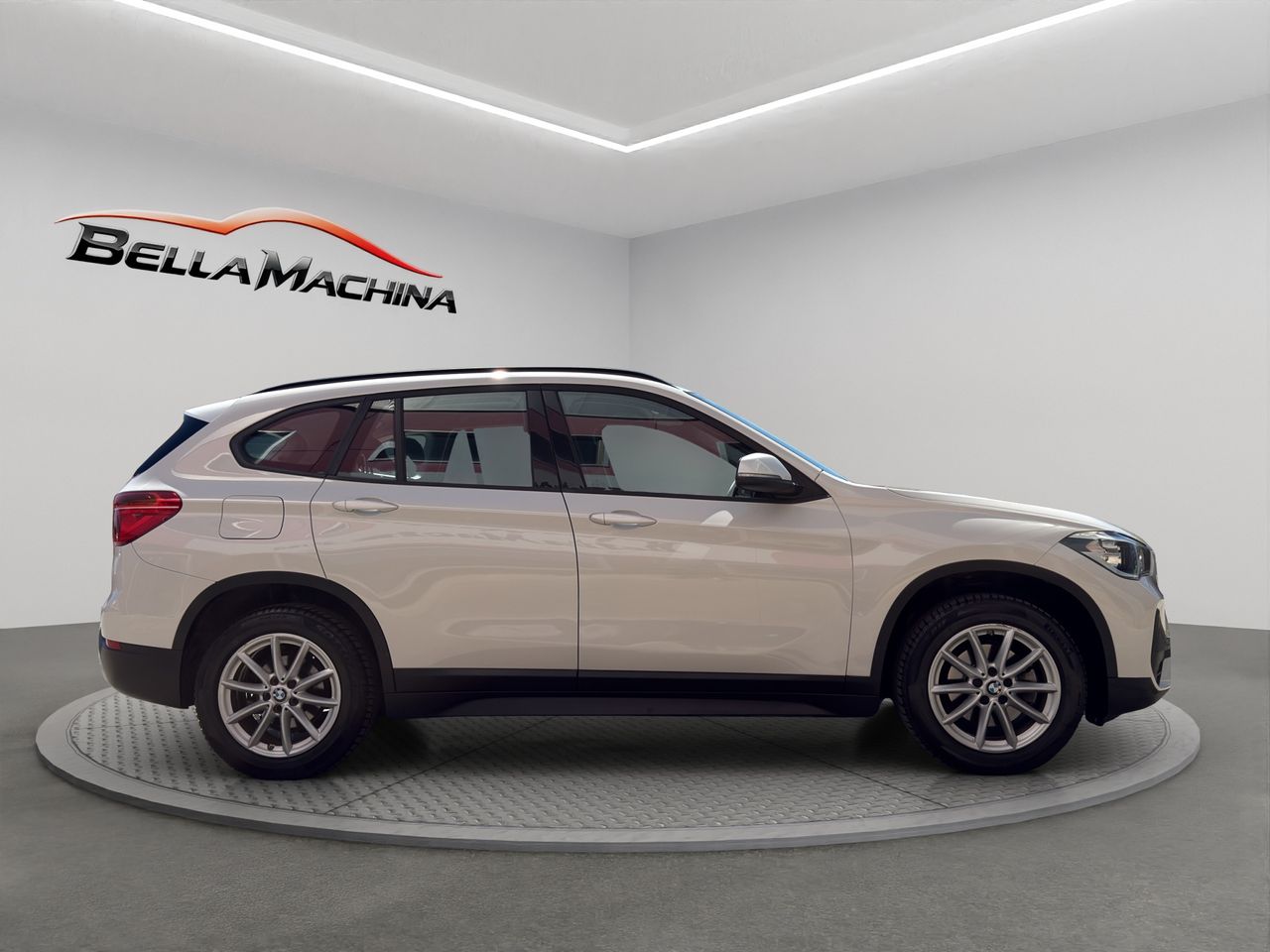 BMW X1 sDrive18i - Foto 2