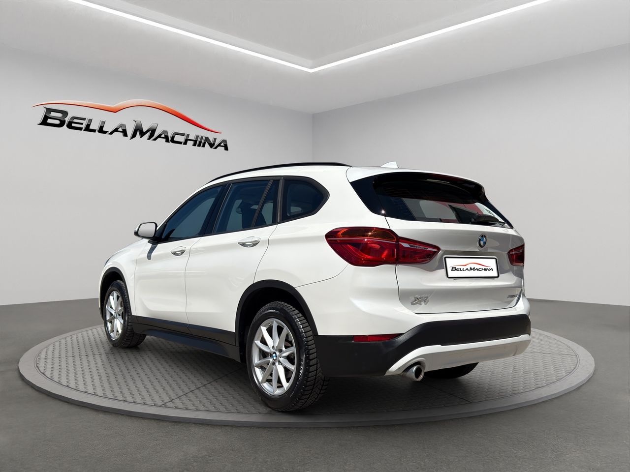 BMW X1 sDrive18i - Foto 2