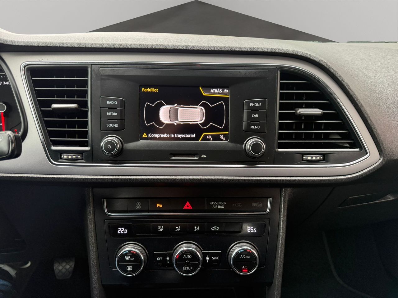 Seat Leon ST 1.6 TDI 85kW (115CV) St&Sp Style - Foto 2